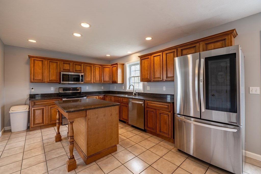 58 Town Farm Road Warren, MA 01083 - Photo 7 of 42 Gallery Image 7