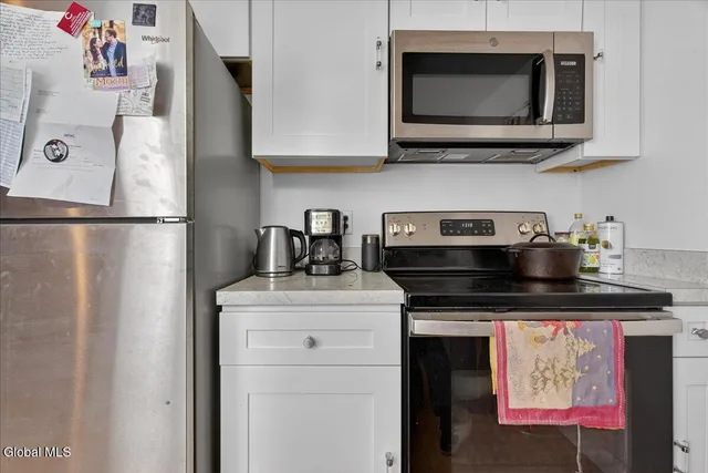 $219,900 | 206 North Pearl Street, Unit 204, Albany, NY 12207