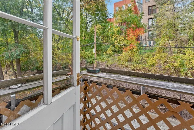 $219,900 | 206 North Pearl Street, Unit 204, Albany, NY 12207