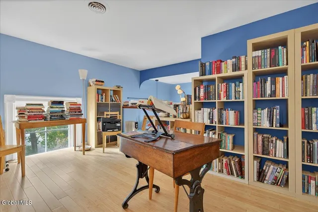 $219,900 | 206 North Pearl Street, Unit 204, Albany, NY 12207