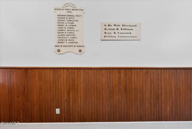 $219,900 | 206 North Pearl Street, Unit 204, Albany, NY 12207