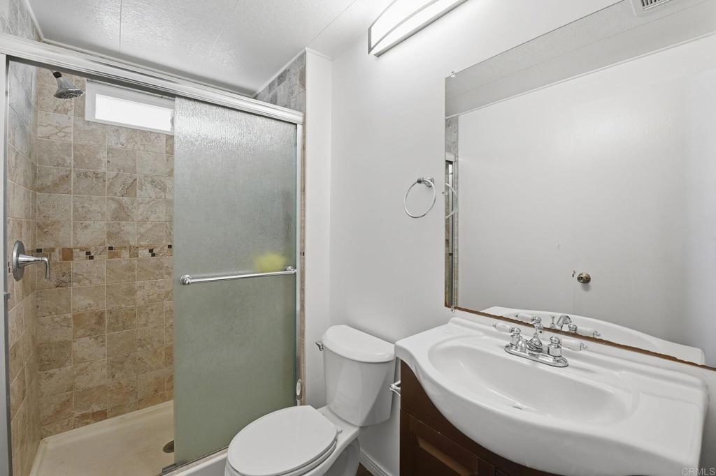 8701 Mesa Road, Unit 77 Santee, CA 92071 - Photo 15 of 28