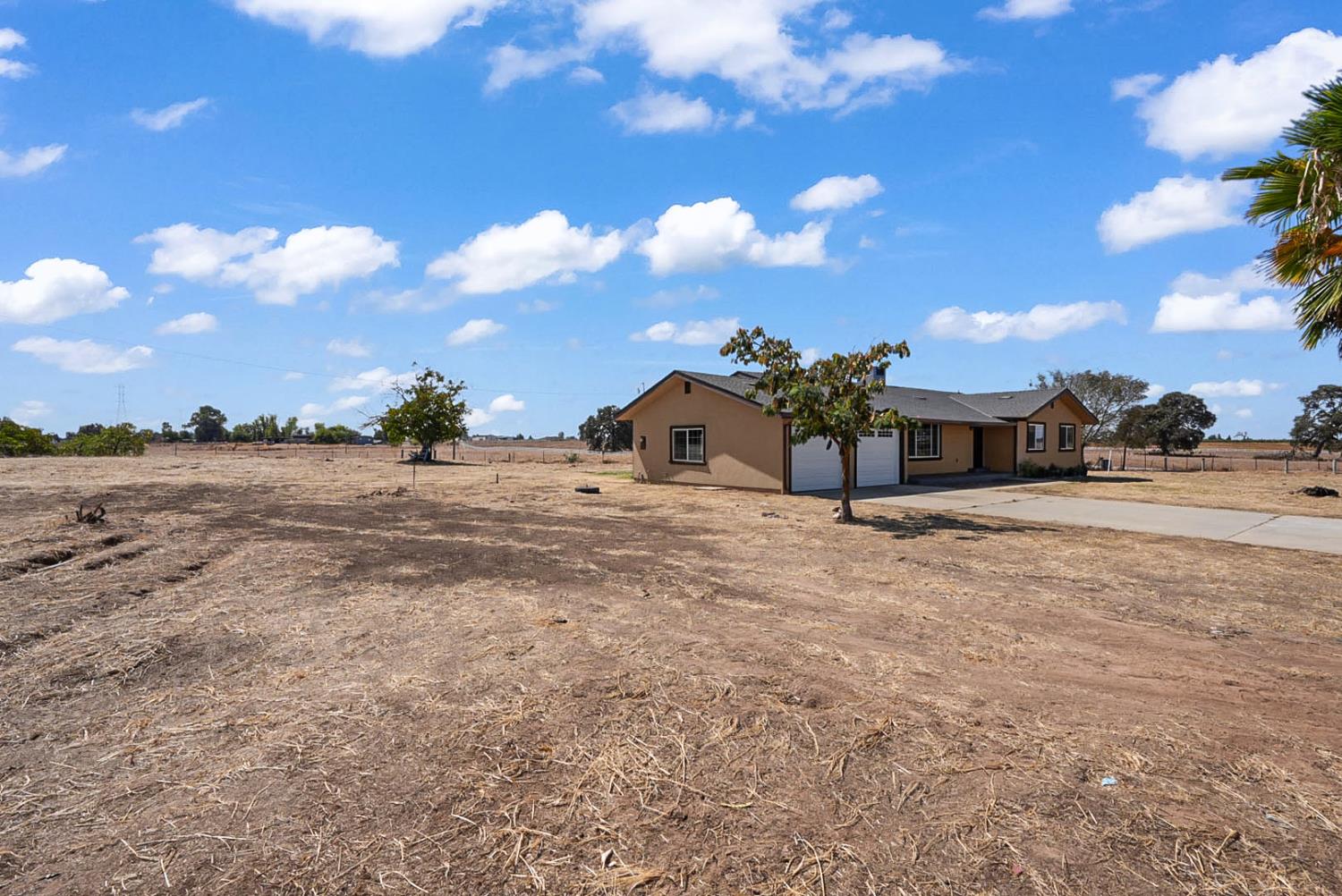 14694 Liberty Road Acampo, CA 95220 - Photo 16 of 22 Gallery Image 16