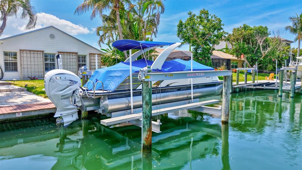 571 Ranger Lane Longboat Key, FL 34228 - Photo 68 of 89 Gallery Image 68
