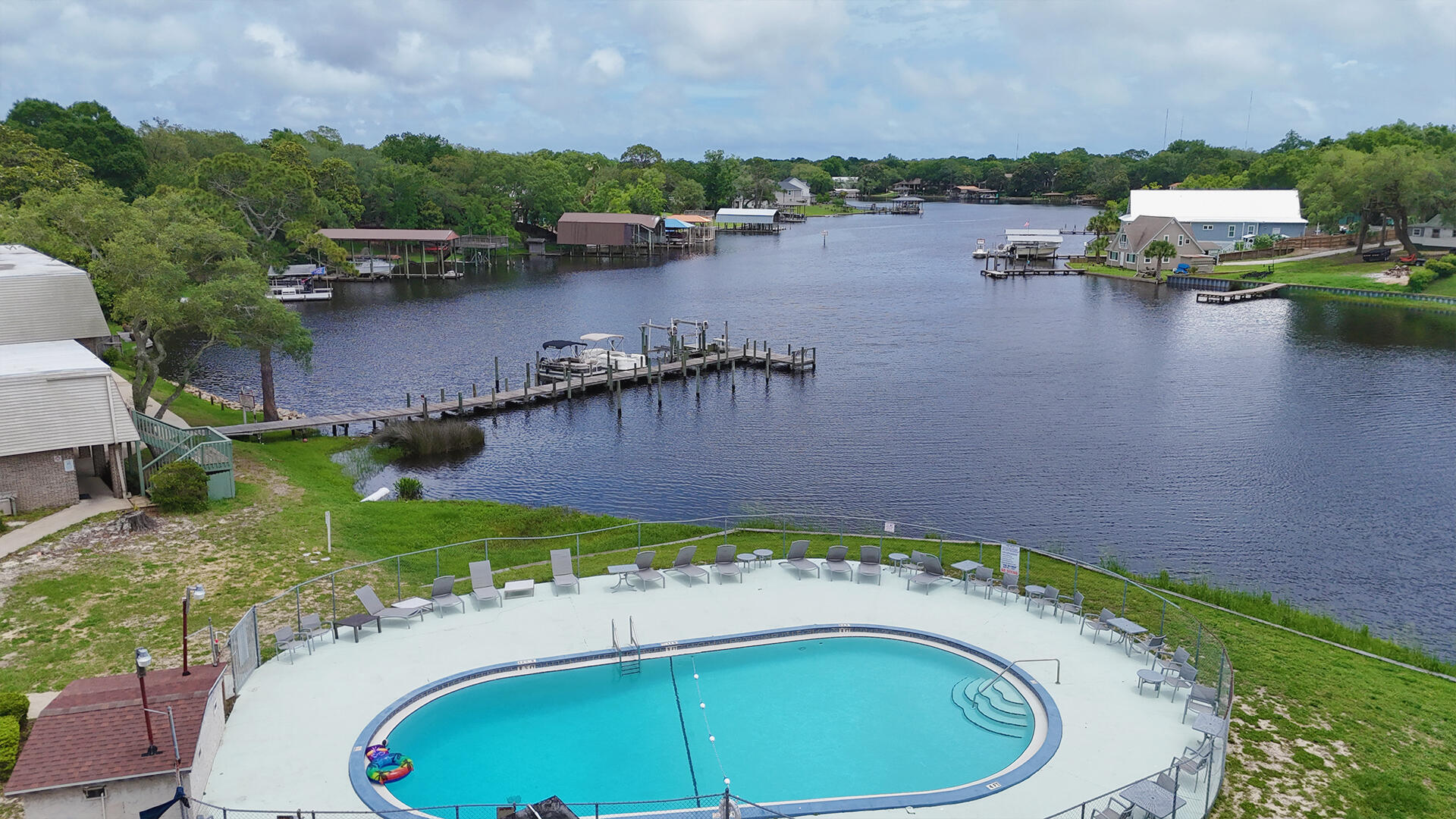 210 Pelham Road, Unit 201B Fort Walton Beach, FL 32547 - Photo 26 of 27 Condo_Pier - 2