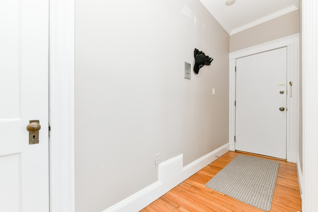 149 Winthrop Road, Unit 3 Brookline, MA 02445 - Photo 18 of 18 a view of bathroom