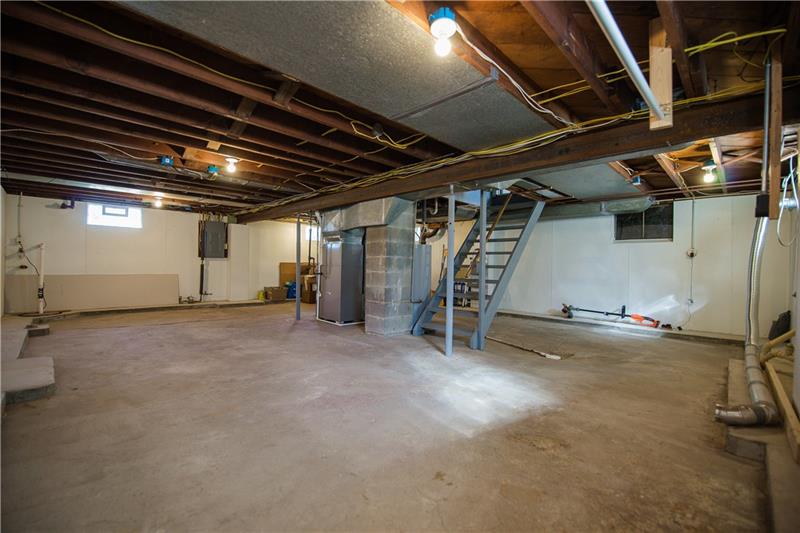 3109 Caughey Road Erie, PA 16506 - Photo 24 of 24 Gallery Image 24
