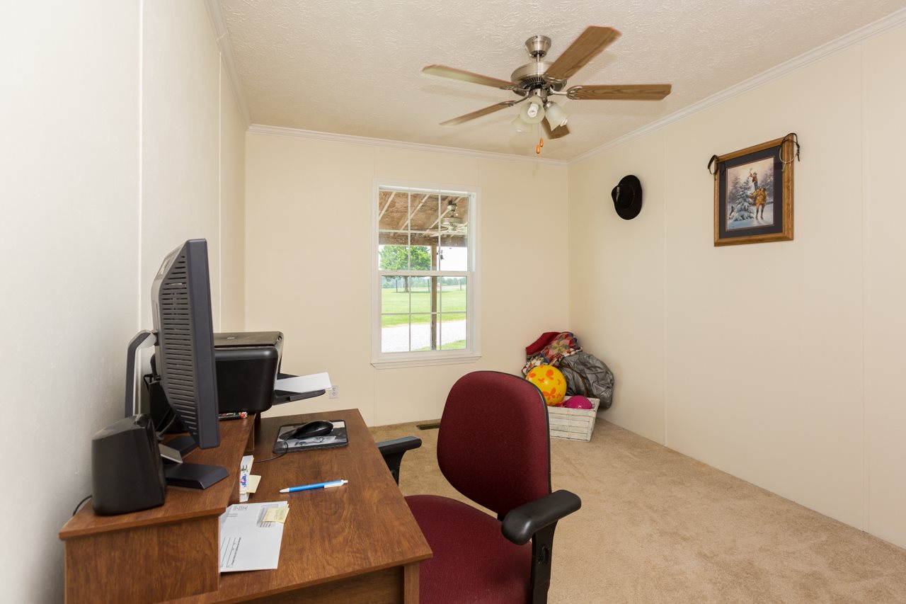 1780 Laurel Hill Road Verona, VA 24482 - Photo 17 of 36 Gallery Image 17