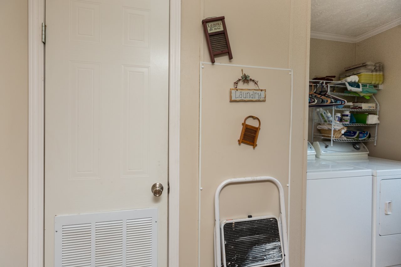 1780 Laurel Hill Road Verona, VA 24482 - Photo 19 of 36 Gallery Image 19