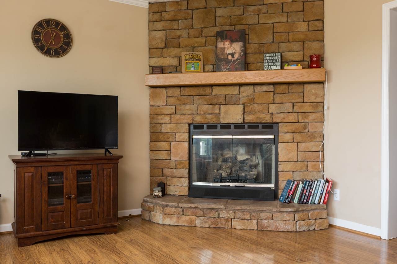 1780 Laurel Hill Road Verona, VA 24482 - Photo 9 of 36 Gallery Image 9