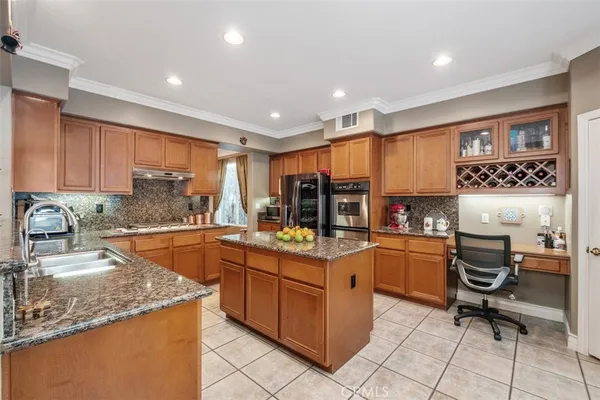 $1,725,000 | 30 Acanthus, Rancho Santa Margarita, CA 92688
