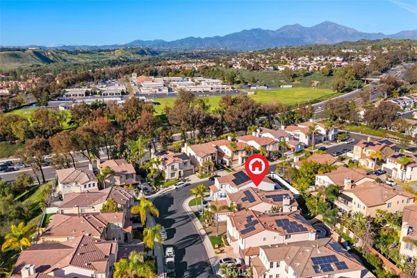 $1,725,000 | 30 Acanthus, Rancho Santa Margarita, CA 92688