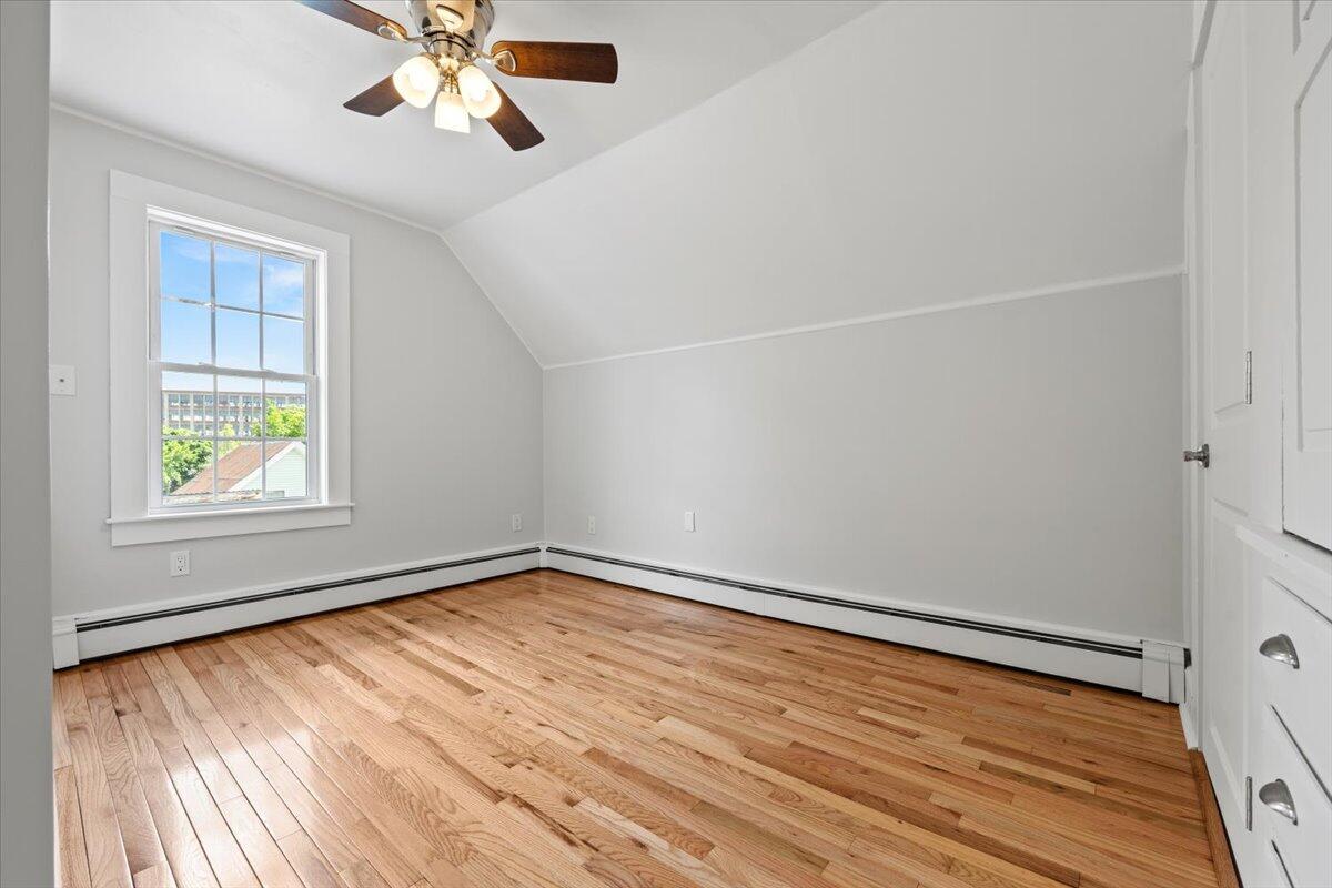 27 Riverside Avenue Sanford, ME 04073 - Photo 24 of 41 20-27_Riverside-20