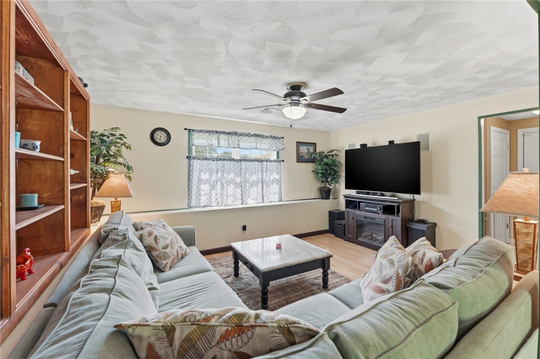 199 Winthrop Street Woonsocket, RI 02895 - Photo 28 of 43
