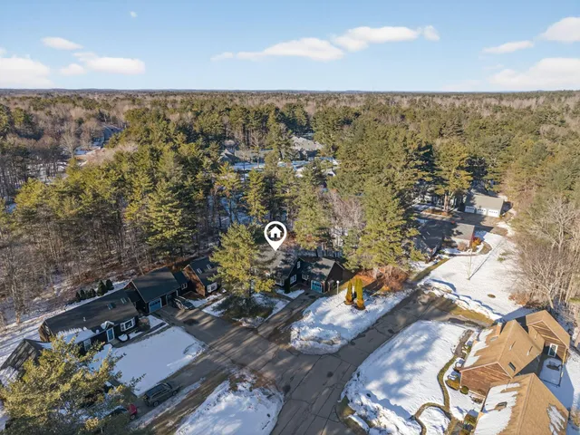 $385,000 | 47 Cluf Bay Road, Unit 47, Brunswick, ME 04011