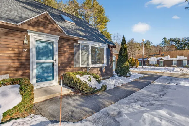 $385,000 | 47 Cluf Bay Road, Unit 47, Brunswick, ME 04011