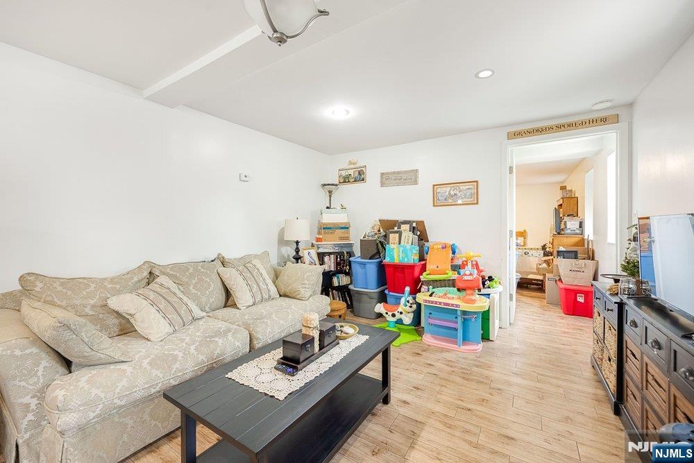 59-63 Valley Road Clifton, NJ 07013 - Photo 11 of 50