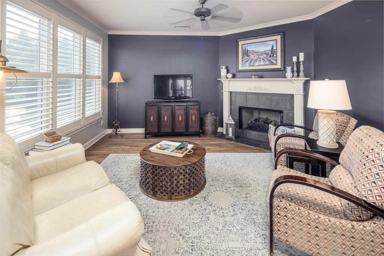 324 Colbert Street East Collierville, TN 38017 - Photo 10 of 25 Gallery Image 10