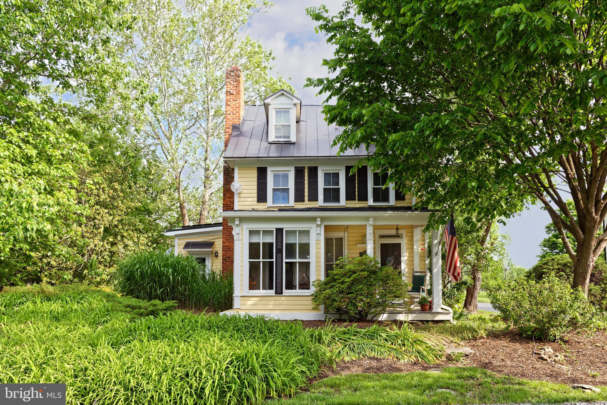 21091 Unison Road Middleburg, VA 20117 - Photo 39 of 65 View from the street with original brick walkway