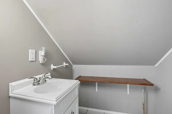 $280,000 | 103 Houghton Street, Ione, WA 99139