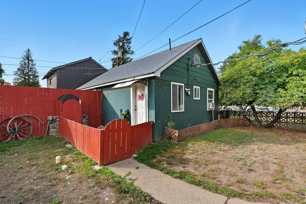 $280,000 | 103 Houghton Street, Ione, WA 99139