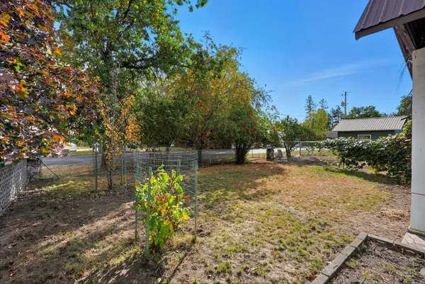 $280,000 | 103 Houghton Street, Ione, WA 99139