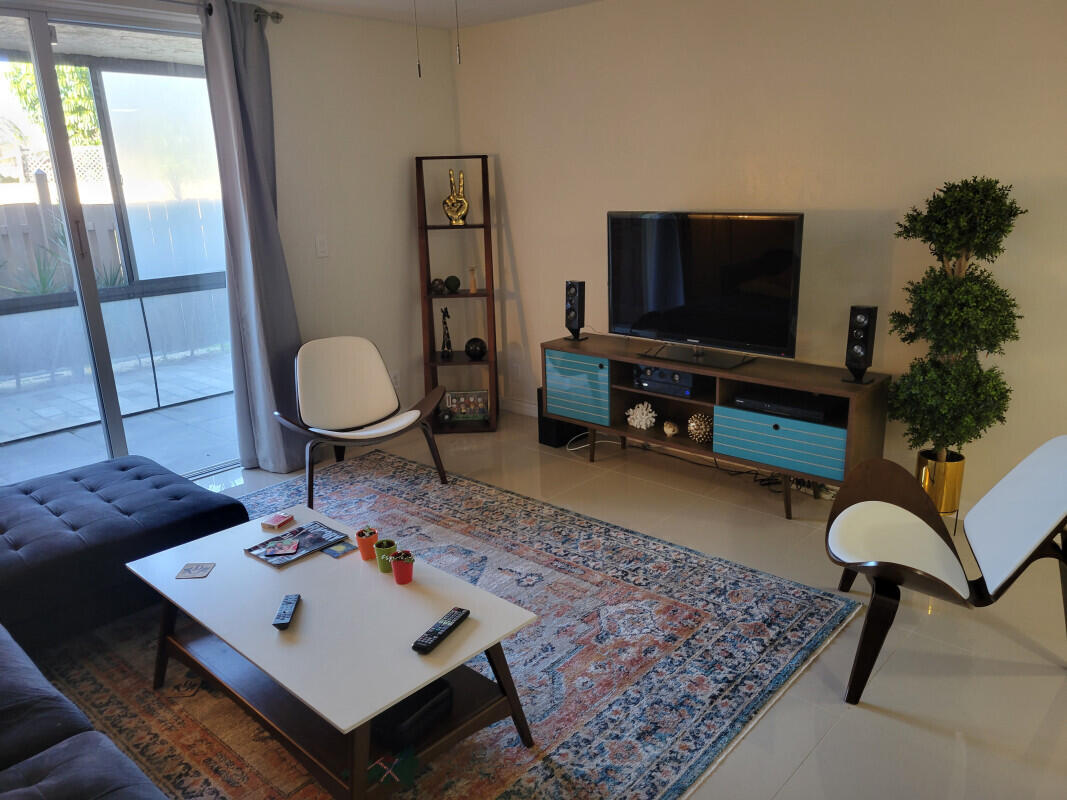 1271 Northwest 13th Street, Unit 355E Boca Raton, FL 33486 - Photo 5 of 11 5
