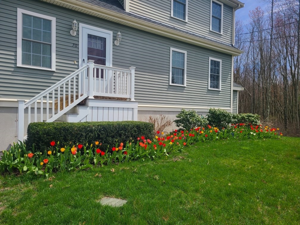 70 Phyllis Road Taunton, MA 02780 - Photo 2 of 26 Gallery Image 2