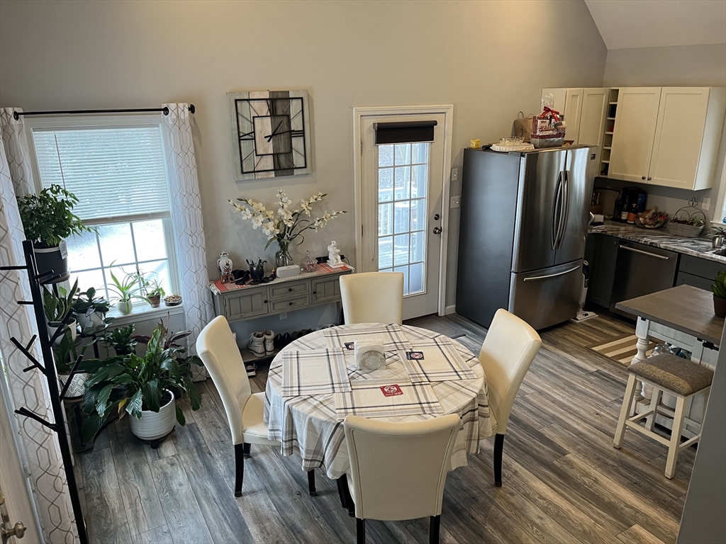 70 Phyllis Road Taunton, MA 02780 - Photo 7 of 26 Gallery Image 7