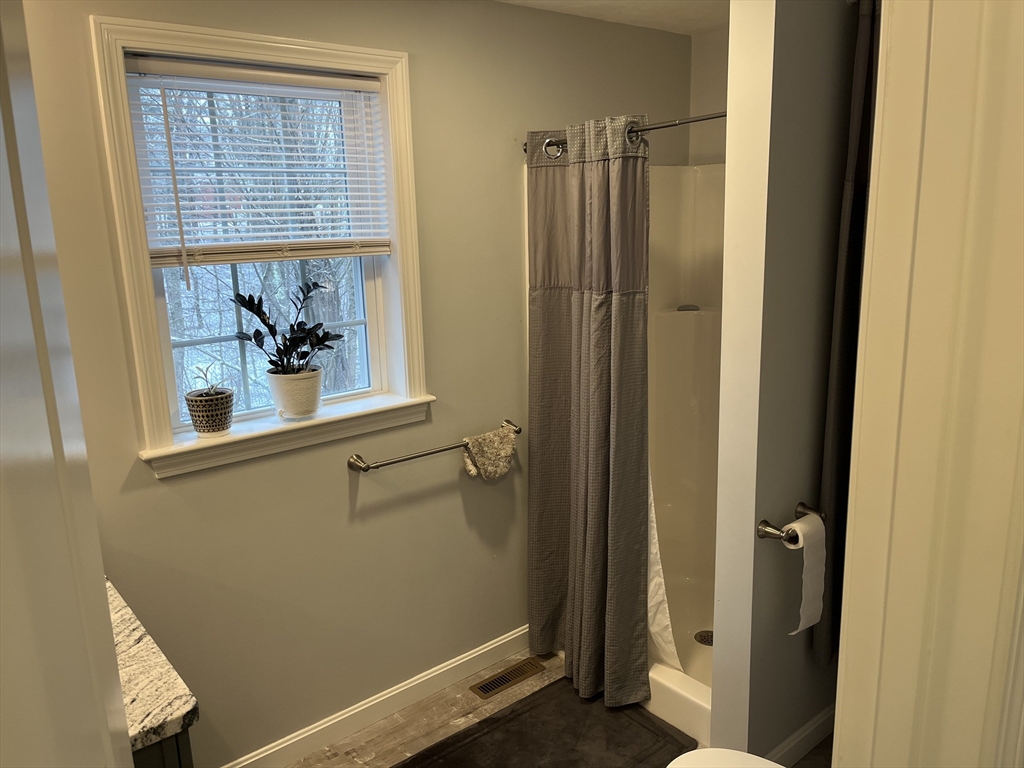 70 Phyllis Road Taunton, MA 02780 - Photo 10 of 26 Gallery Image 10