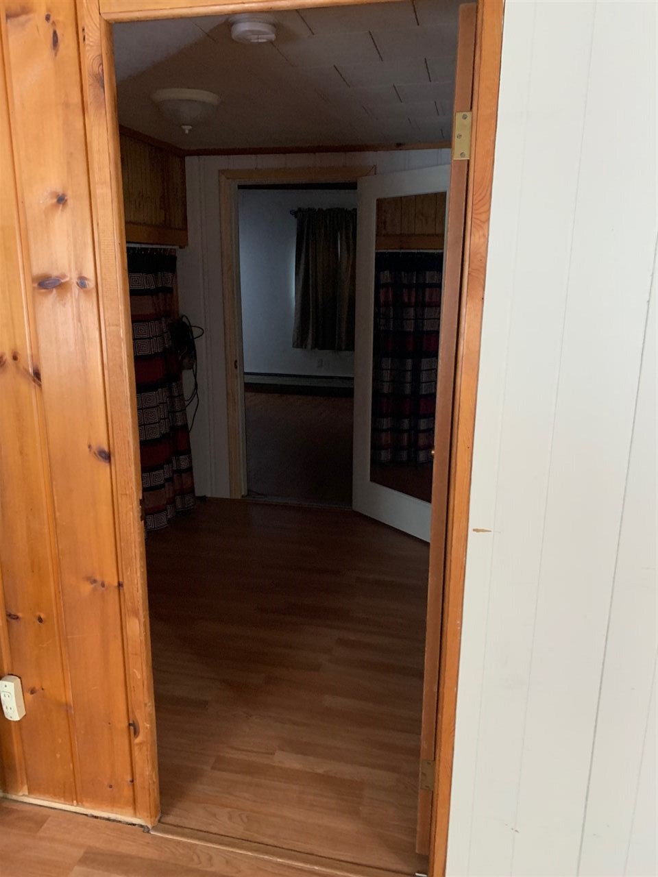 1366 Ontario Road St. Helen, MI 48656 - Photo 5 of 8 1883598-4.JPG