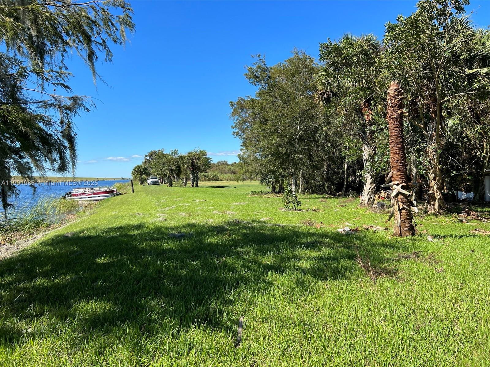 12600 Southwest Conners Highway Okeechobee, FL 34974 - Photo 26 of 60 a view of a golf course