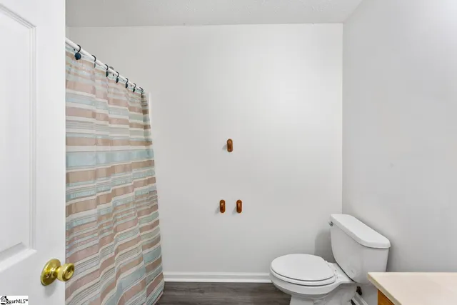 $270,000 | 123 Sequayah Drive, Fair Play, SC 29643