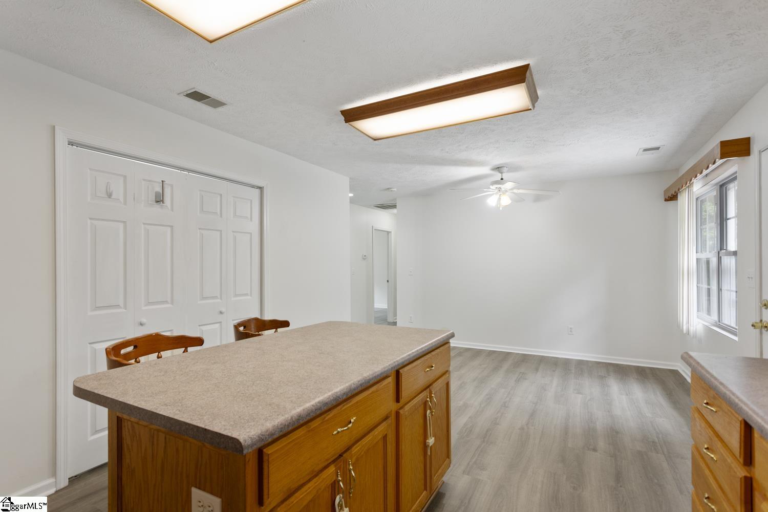 123 Sequayah Drive Fair Play, SC 29643 - Photo 8 of 46