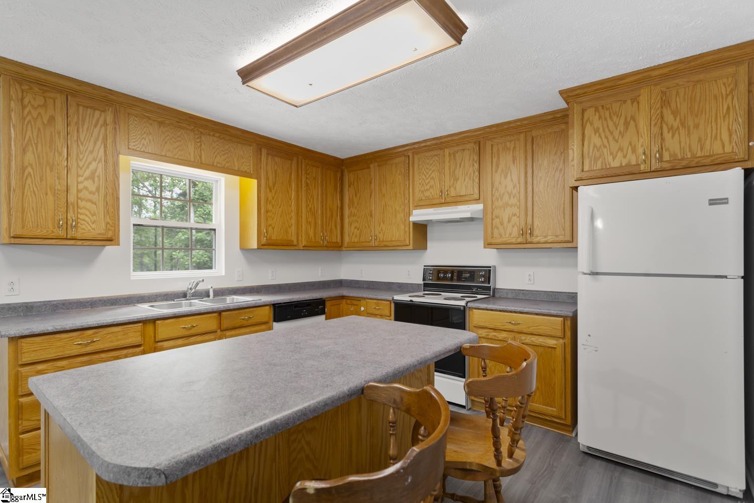 123 Sequayah Drive Fair Play, SC 29643 - Photo 10 of 46