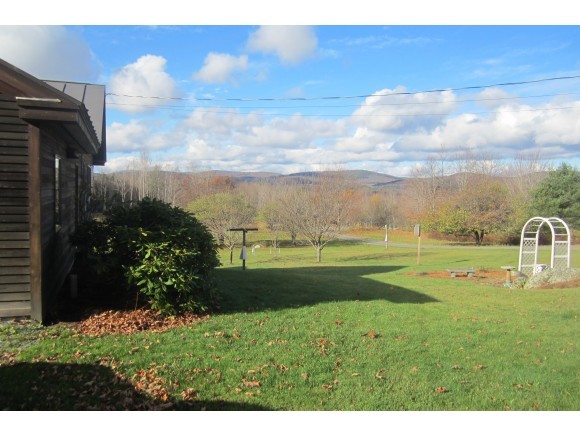 616 Turnpike Road Thetford, VT 05045 - Photo 2 of 21 Gallery Image 2