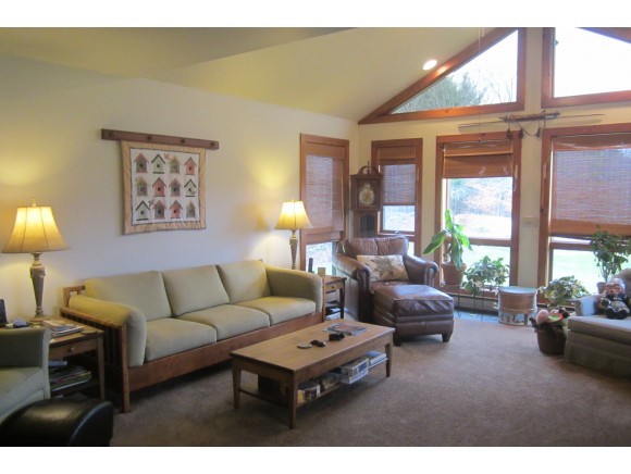 616 Turnpike Road Thetford, VT 05045 - Photo 11 of 21 Gallery Image 11