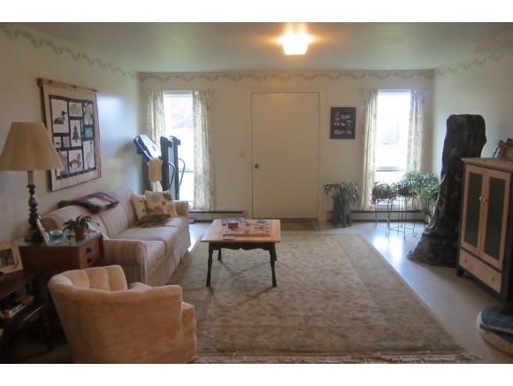 616 Turnpike Road Thetford, VT 05045 - Photo 17 of 21 Gallery Image 17