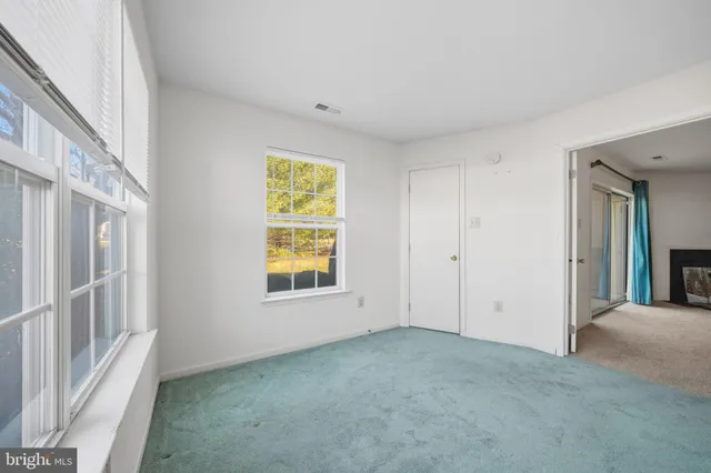 $297,975 | 1011 Denby Court, Quakertown, PA 18951