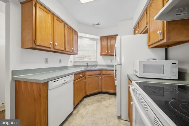 $297,975 | 1011 Denby Court, Quakertown, PA 18951