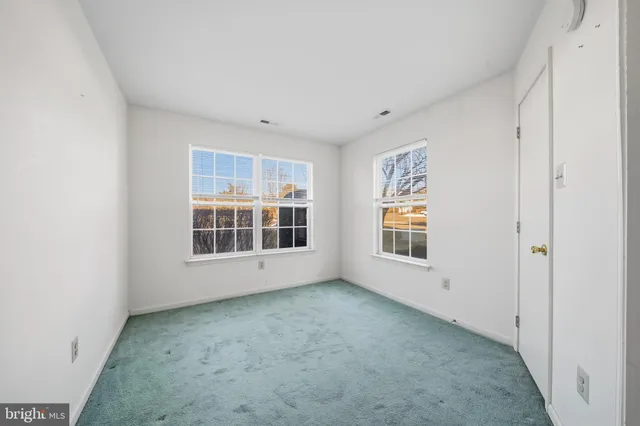 $297,975 | 1011 Denby Court, Quakertown, PA 18951