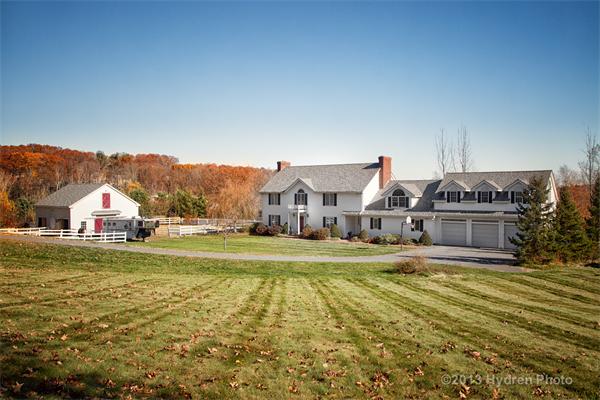 316 Boxford Road Haverhill, MA 01835 - Photo 3 of 30