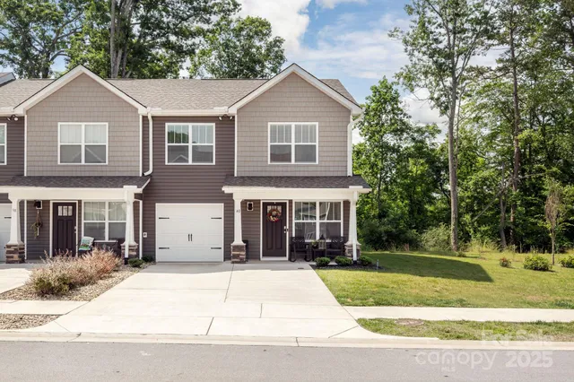 $337,000 | 40 Malcolm Court, Candler, NC 28715