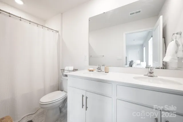 $337,000 | 40 Malcolm Court, Candler, NC 28715