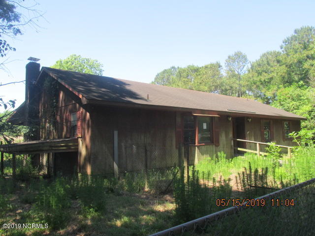 5305 River Road Vanceboro, NC 28586 - Photo 1 of 20 A Front View