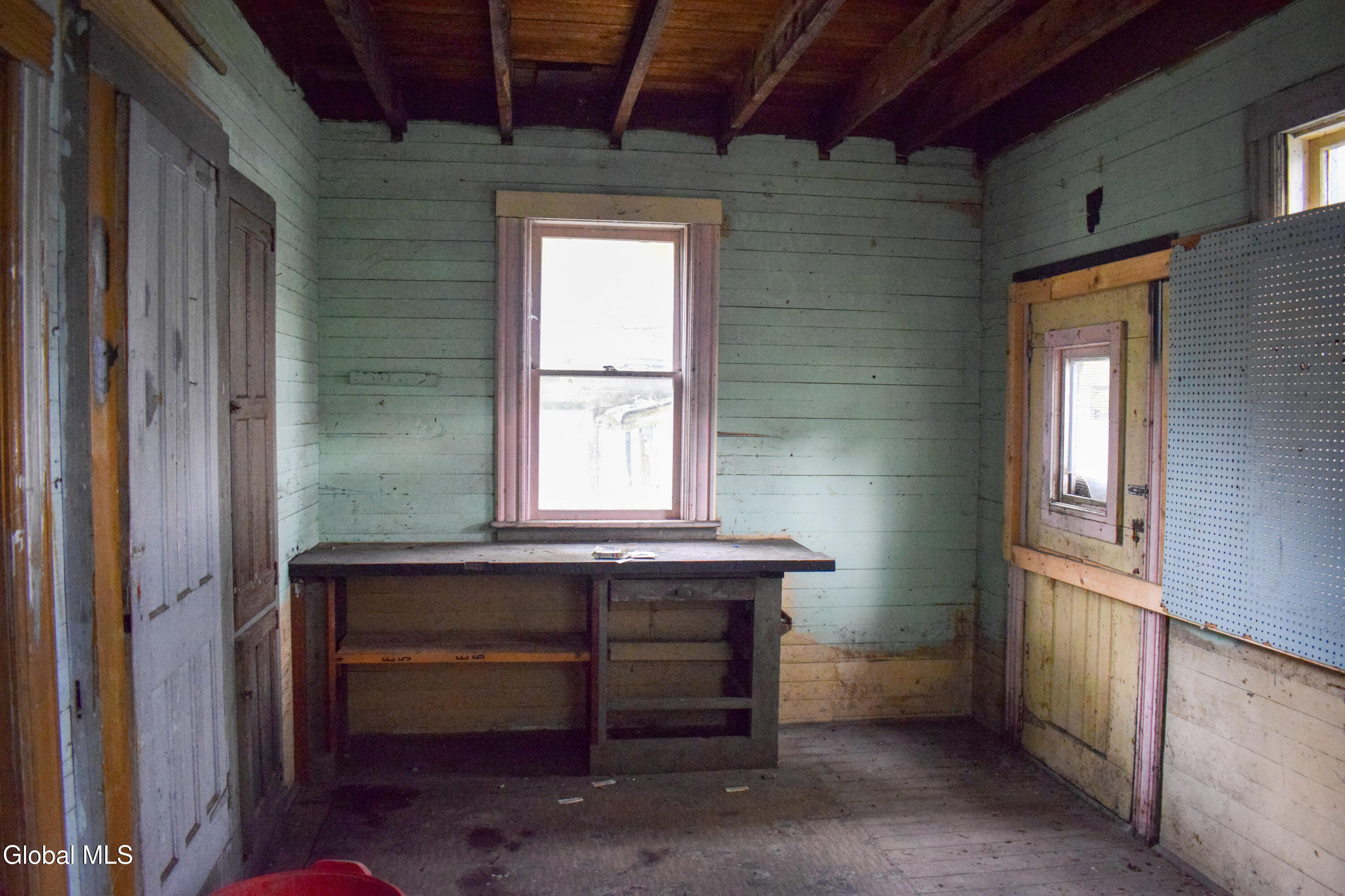 130 Spring Street Gloversville, NY 12078 - Photo 107 of 118 DSC_0012 (3)