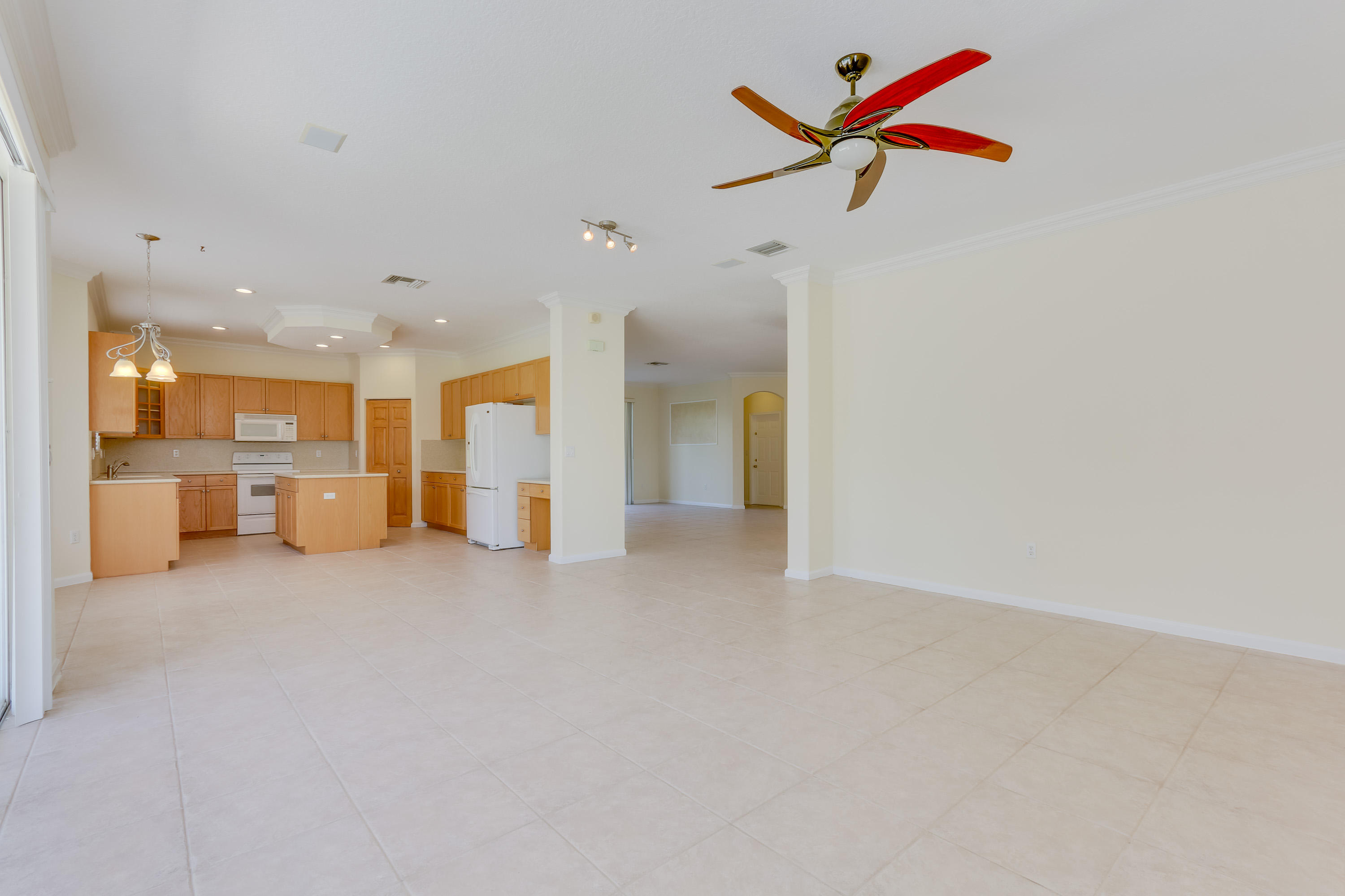 2121 Reston Circle Royal Palm Beach, FL 33411 - Photo 16 of 63 FAMILY ROOM