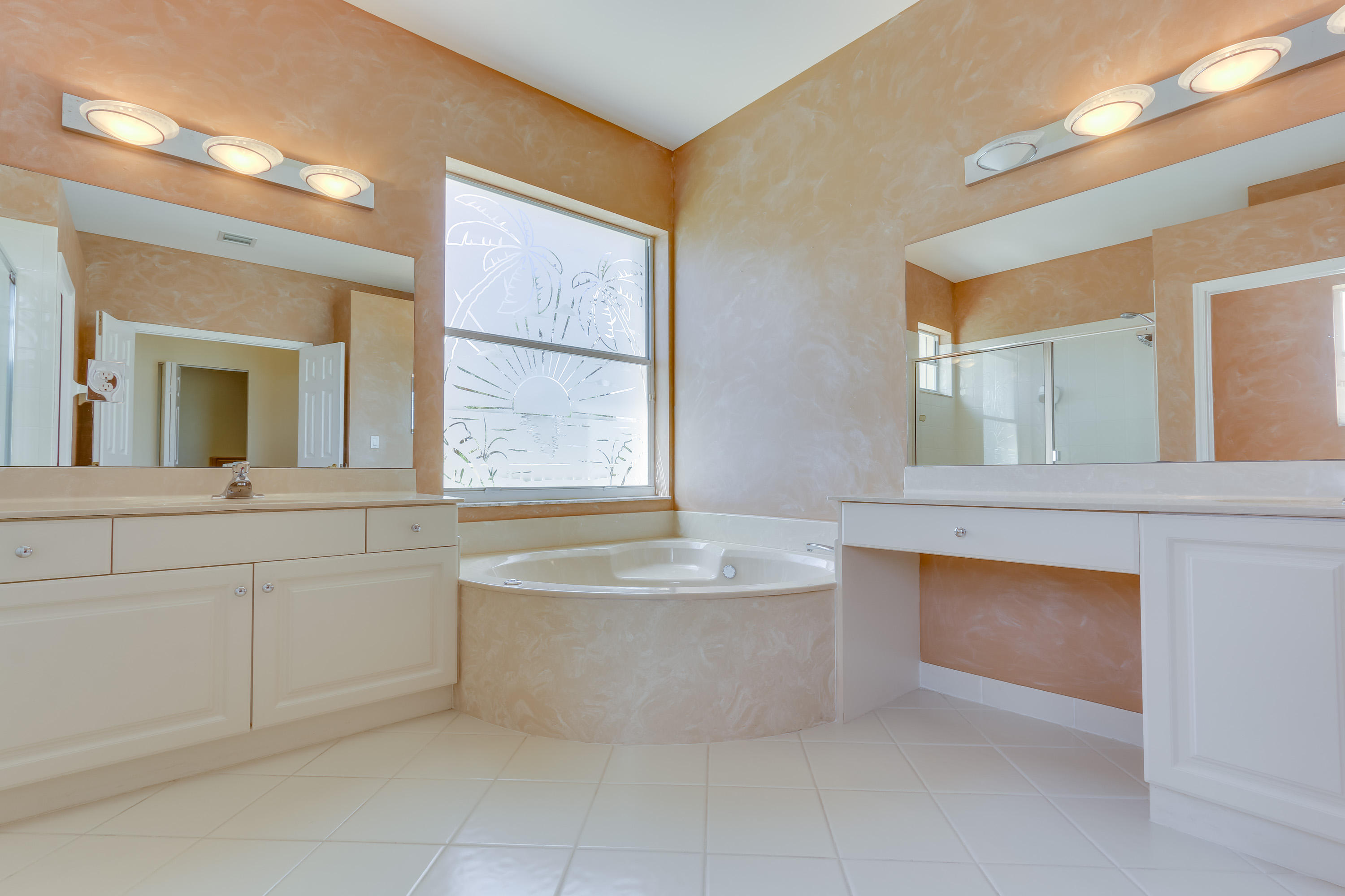 2121 Reston Circle Royal Palm Beach, FL 33411 - Photo 38 of 63 MASTER BATH