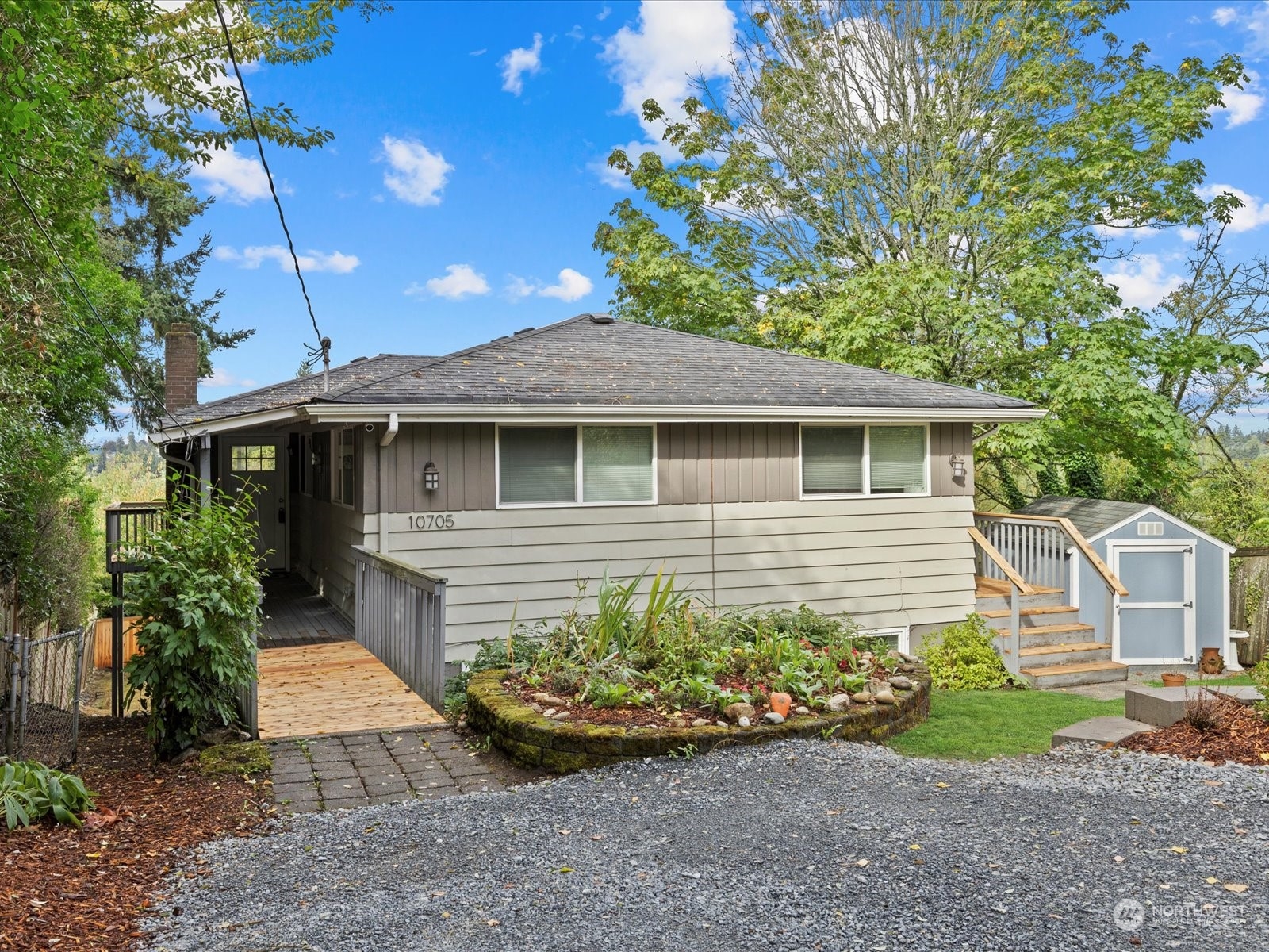 10705 22nd Avenue Southwest Seattle, WA 98146 - Photo 1 of 40