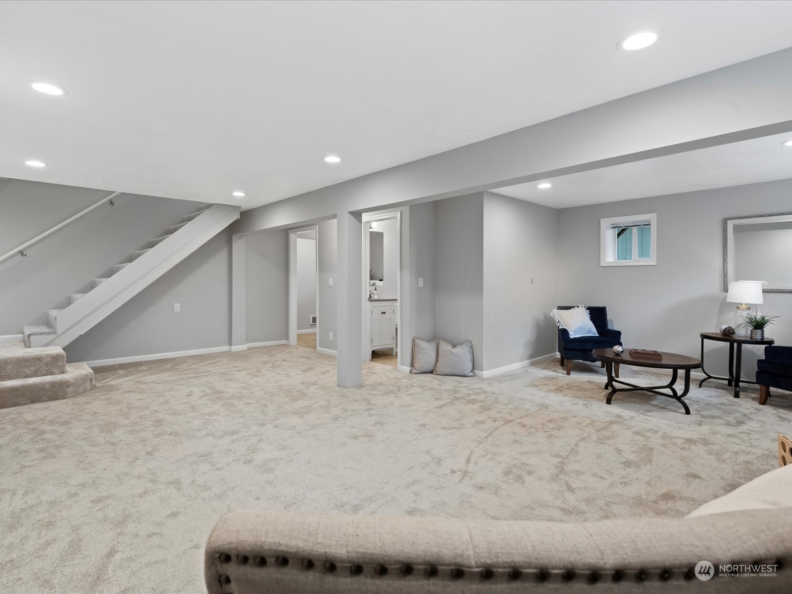 10705 22nd Avenue Southwest Seattle, WA 98146 - Photo 19 of 40
